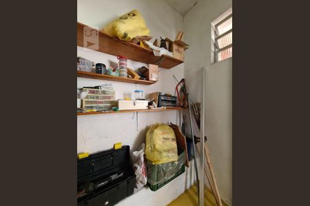 Casa à venda com 240m², 6 quartos e 5 vagas Casa à venda com 240m², 6 quartos e 5 vagasDespensa