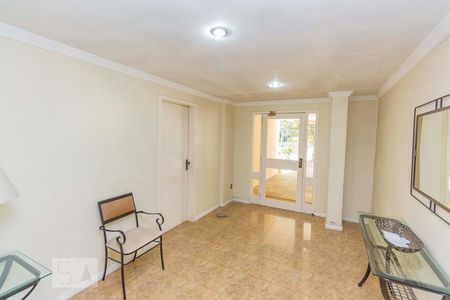 Apartamento à venda com 126m², 2 quartos e 2 vagasHall de Entrada