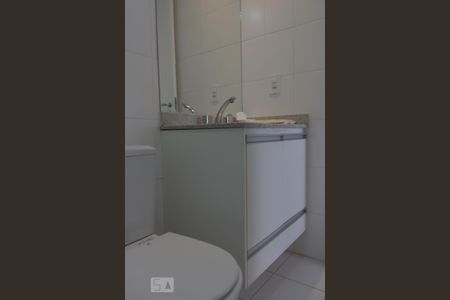 Apartamento para alugar com 72m², 2 quartos e 1 vagaBanheiro 