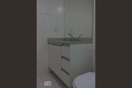 Apartamento para alugar com 72m², 2 quartos e 1 vagaBanheiro da Suíte