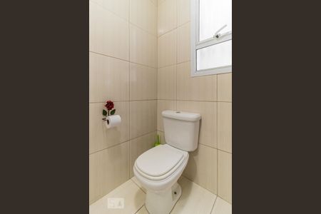 Apartamento à venda com 104m², 2 quartos e sem vaga Apartamento à venda com 104m², 2 quartos e sem vagaBanheiro