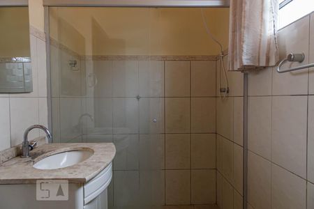 Apartamento para alugar com 105m², 2 quartos e sem vagaBanheiro