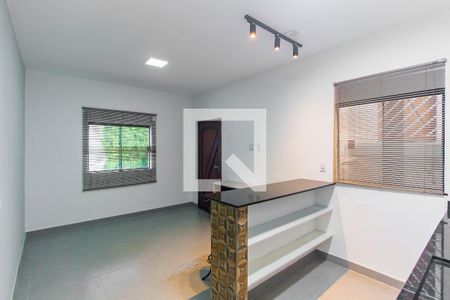 Sala/Cozinha de casa de condomínio para alugar com 2 quartos, 55m² em Vila Ema, São Paulo
