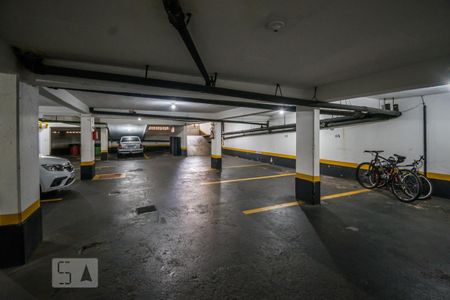 Garagem de apartamento à venda com 1 quarto, 30m² em Botafogo, Campinas