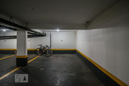 Garagem de apartamento à venda com 1 quarto, 30m² em Botafogo, Campinas