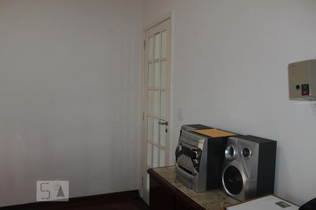 Casa de condomínio para alugar com 387m², 6 quartos e 2 vagasQuarto 1