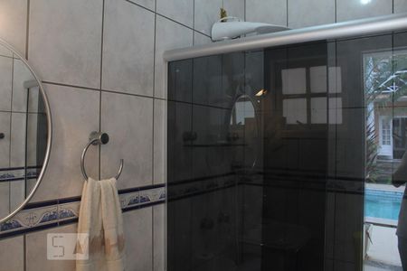 Casa de condomínio para alugar com 387m², 6 quartos e 2 vagasBanheiro - Área Externa