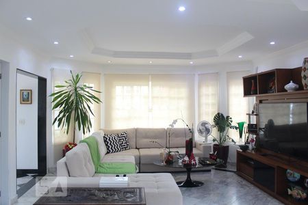 Sala de casa de condomínio para alugar com 6 quartos, 387m² em Recreio dos Bandeirantes, Rio de Janeiro