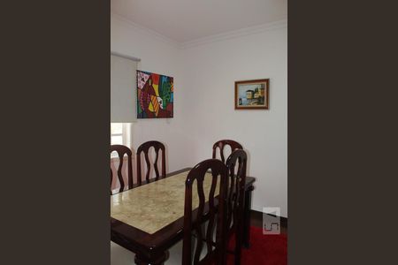 Casa de condomínio para alugar com 387m², 6 quartos e 2 vagasQuarto 1