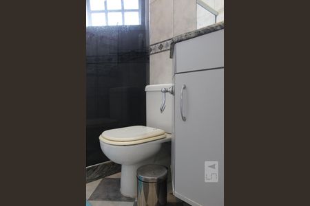 Casa de condomínio para alugar com 387m², 6 quartos e 2 vagasBanheiro - Suíte 2