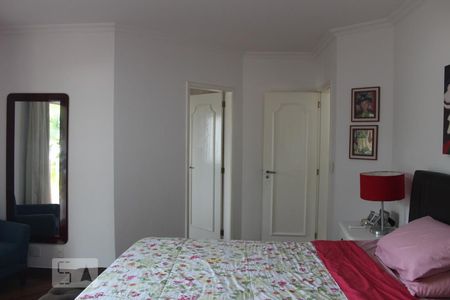 Casa de condomínio para alugar com 387m², 6 quartos e 2 vagasSuíte 4