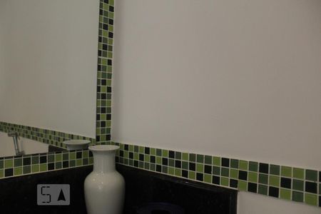 Lavabo de casa de condomínio para alugar com 6 quartos, 387m² em Recreio dos Bandeirantes, Rio de Janeiro