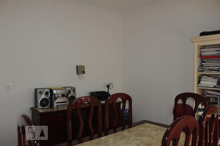 Casa de condomínio para alugar com 387m², 6 quartos e 2 vagasQuarto 1