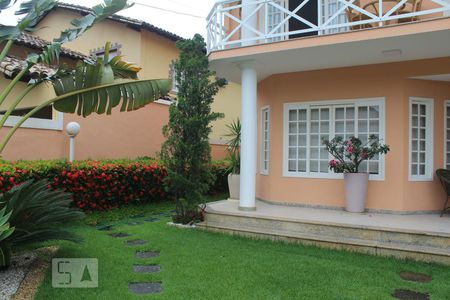 Casa de condomínio para alugar com 387m², 6 quartos e 2 vagasFachada