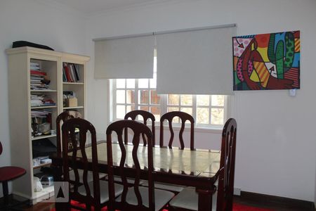 Casa de condomínio para alugar com 387m², 6 quartos e 2 vagasQuarto 1