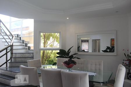 Sala de casa de condomínio para alugar com 6 quartos, 387m² em Recreio dos Bandeirantes, Rio de Janeiro