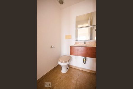 Apartamento à venda com 130m², 4 quartos e 2 vagasLavabo