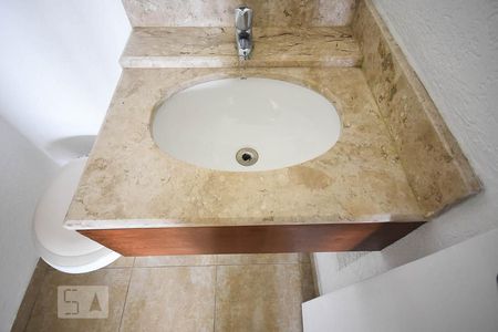 Apartamento à venda com 130m², 4 quartos e 2 vagasPia do lavabo