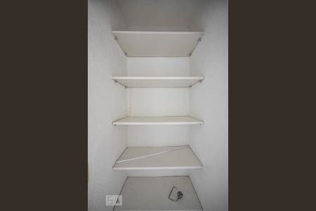 Apartamento à venda com 130m², 4 quartos e 2 vagasDespensa