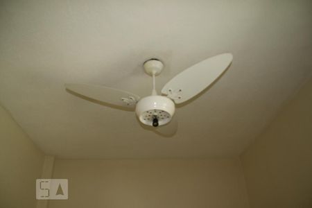 Quarto de apartamento para alugar com 2 quartos, 50m² em Freguesia (jacarepaguá), Rio de Janeiro