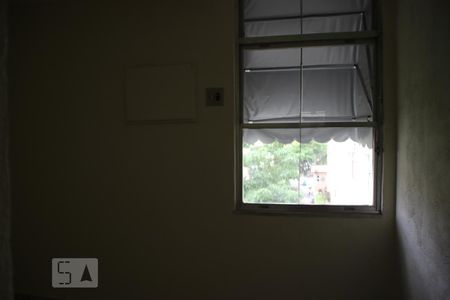 Quarto de apartamento para alugar com 2 quartos, 50m² em Freguesia (jacarepaguá), Rio de Janeiro
