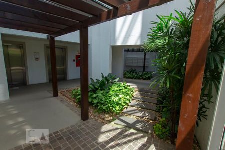 Apartamento à venda com 56m², 2 quartos e 1 vagaEntrada bloco