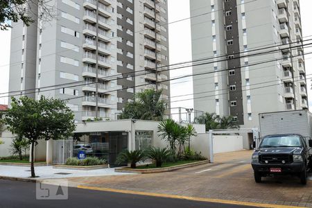 Apartamento para alugar com 63m², 2 quartos e 2 vagasFachada