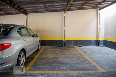 Apartamento à venda com 136m², 2 quartos e 1 vaga Apartamento à venda com 136m², 2 quartos e 1 vagaGaragem