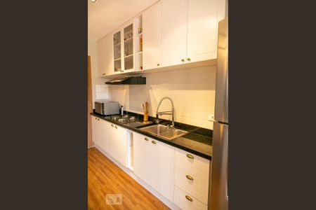 Cozinha de apartamento à venda com 2 quartos, 48m² em Vila Galvão, Guarulhos