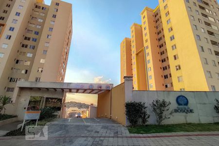 Apartamento para alugar com 190m², 2 quartos e 1 vaga Apartamento para alugar com 190m², 2 quartos e 1 vagaFachada