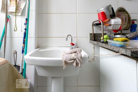 Apartamento para alugar com 190m², 2 quartos e 1 vaga Apartamento para alugar com 190m², 2 quartos e 1 vagaCozinha e Área de Serviço