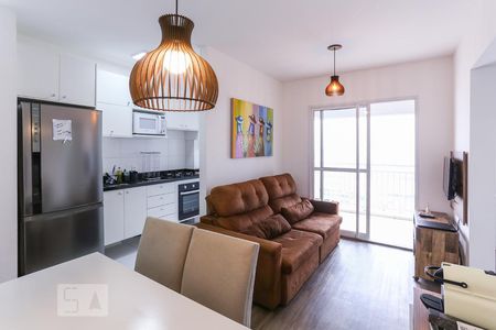 Sala de apartamento para alugar com 2 quartos, 51m² em Água Branca, São Paulo