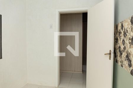 Quarto 3 de casa à venda com 3 quartos, 65m² em Sarandi, Porto Alegre
