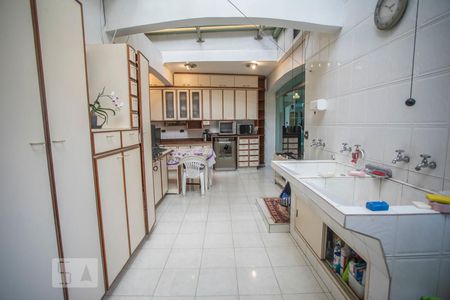 Casa à venda com 412m², 7 quartos e 3 vagasÁrea de Serviço