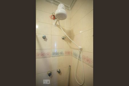 Casa à venda com 412m², 7 quartos e 3 vagasBanheiro de Serviço - Chuveiro