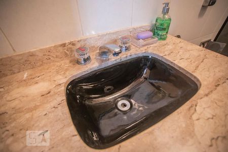 Casa à venda com 412m², 7 quartos e 3 vagasBanheiro Suíte - Torneira