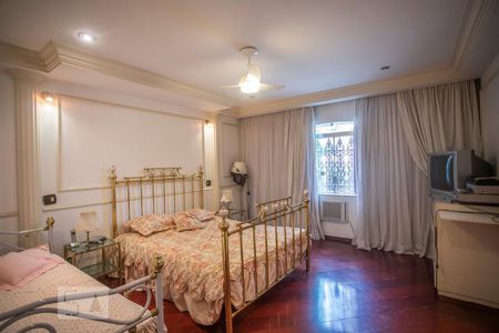 Casa à venda com 412m², 7 quartos e 3 vagasSuíte 1