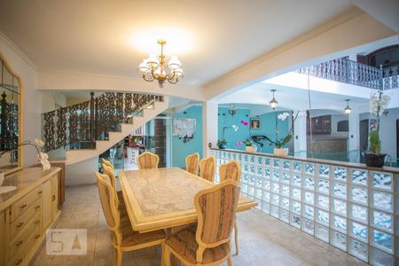 Casa à venda com 412m², 7 quartos e 3 vagasSala 2