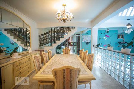 Casa à venda com 412m², 7 quartos e 3 vagasSala 2