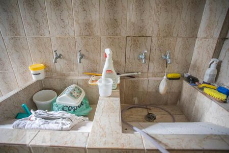 Casa à venda com 412m², 7 quartos e 3 vagasDeposíto - Torneira