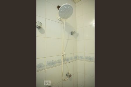 Casa à venda com 412m², 7 quartos e 3 vagasBanheiro 9 - Chuveiro