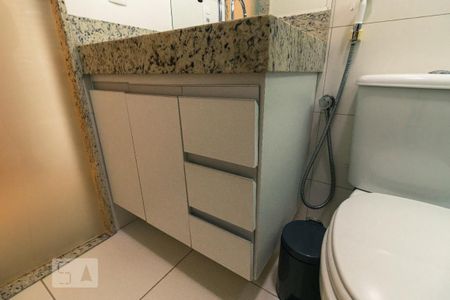 Studio para alugar com 45m², 1 quarto e 1 vagaDetalhe banheiro