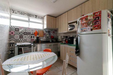 Apartamento à venda com 46m², 2 quartos e 1 vaga Apartamento à venda com 46m², 2 quartos e 1 vagaCozinha