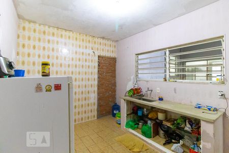 Casa para alugar com 190m², 5 quartos e 3 vagasCasa de fundos - Cozinha