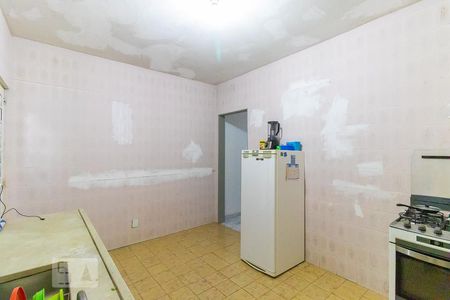 Casa para alugar com 190m², 5 quartos e 3 vagasCasa de fundos - Cozinha
