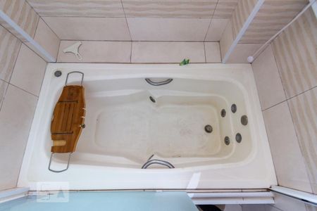 Banheira de apartamento para alugar com 2 quartos, 40m² em Bela Vista, São Paulo