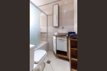 Banheiro de apartamento para alugar com 2 quartos, 40m² em Bela Vista, São Paulo
