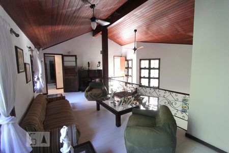 Casa à venda com 384m², 5 quartos e 2 vagasSala 2 andar superior