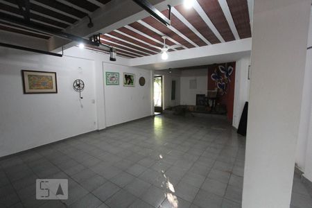 Casa à venda com 384m², 5 quartos e 2 vagasGaragem
