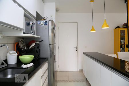 Apartamento à venda com 70m², 3 quartos e 1 vagaCozinha 
